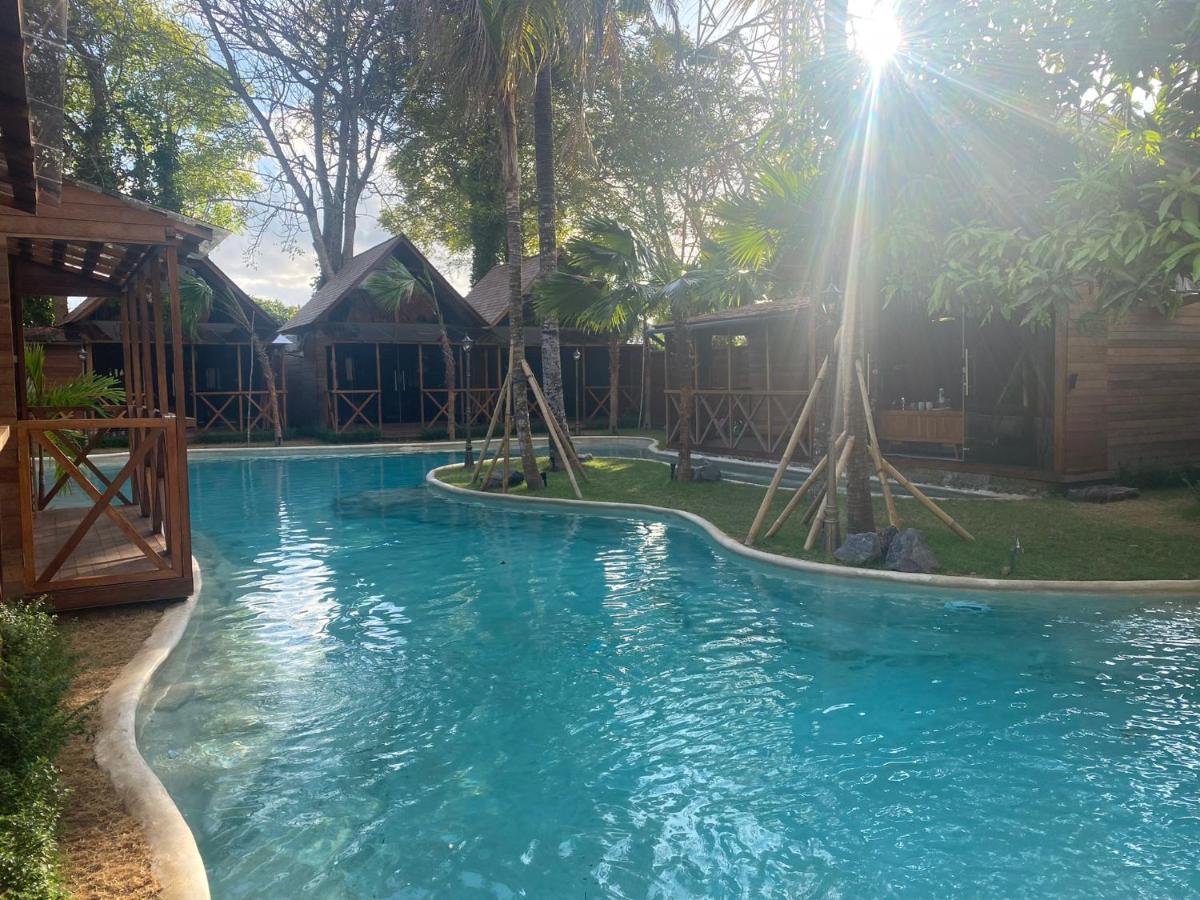 Bali Lagoon Bungalows ヌサドゥア エクステリア 写真
